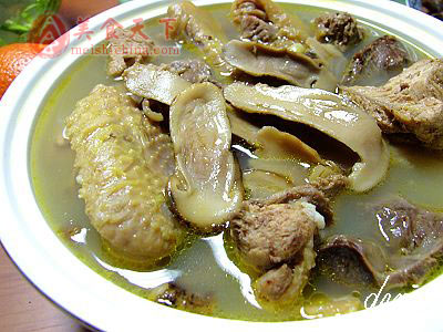 松茸土雞湯